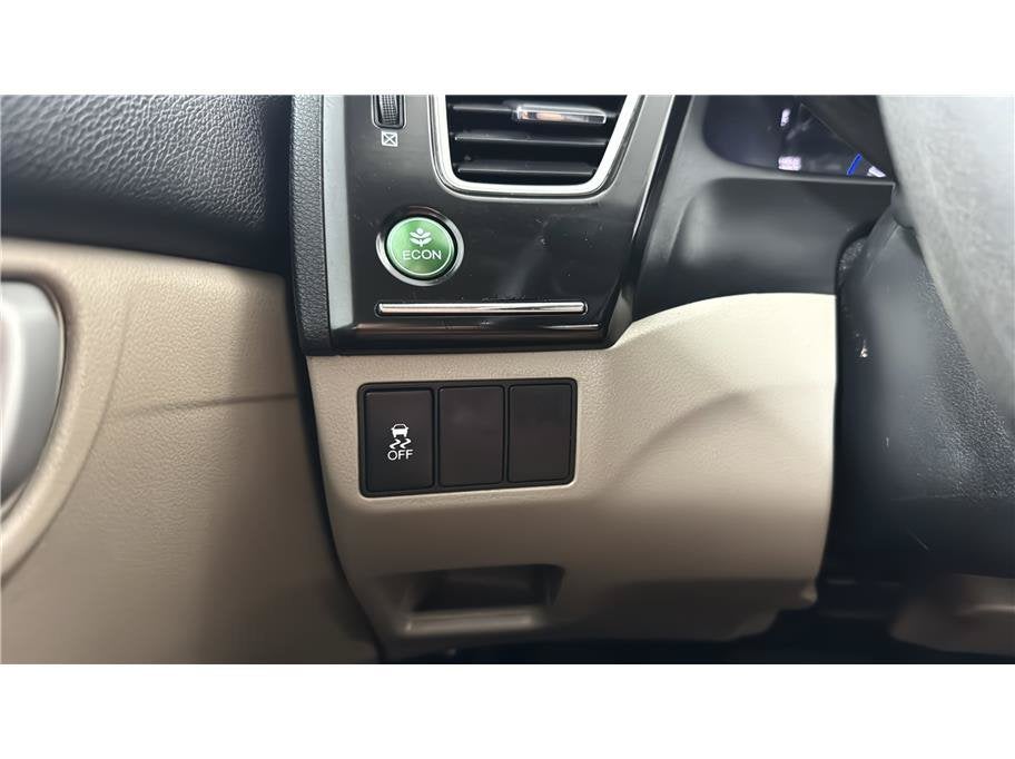 2013 Honda Civic Sdn LX
