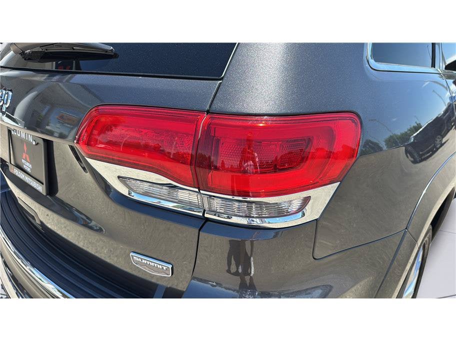 2020 Jeep Grand Cherokee Summit