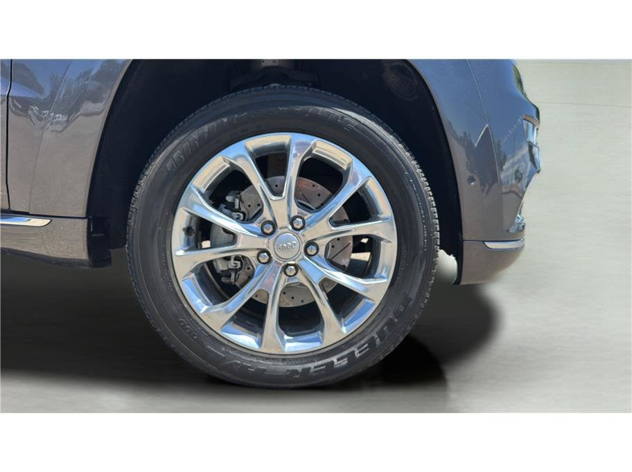 2020 Jeep Grand Cherokee Summit