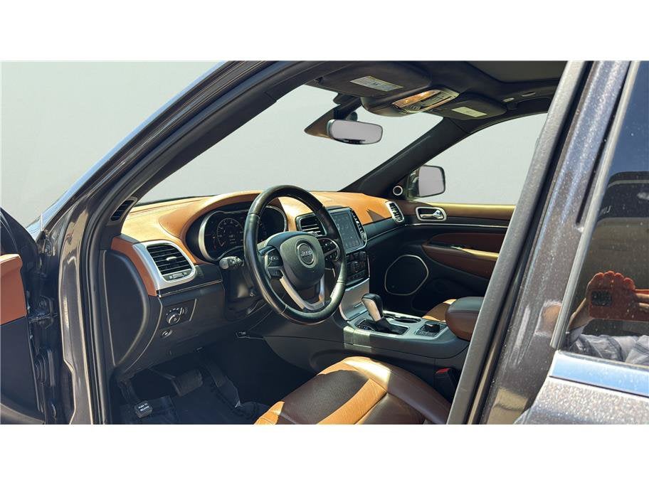 2020 Jeep Grand Cherokee Summit