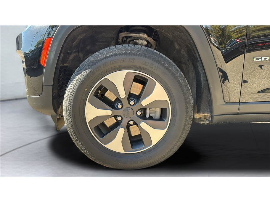2024 Jeep Grand Cherokee 4xe Sport Utility 4D