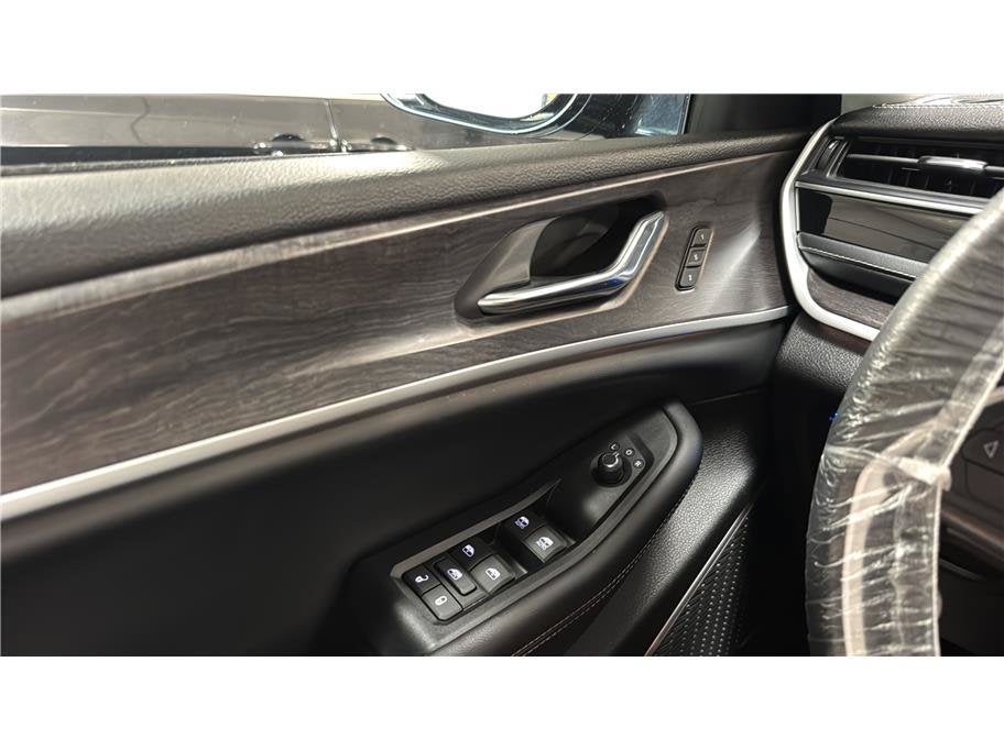 2024 Jeep Grand Cherokee 4xe Sport Utility 4D