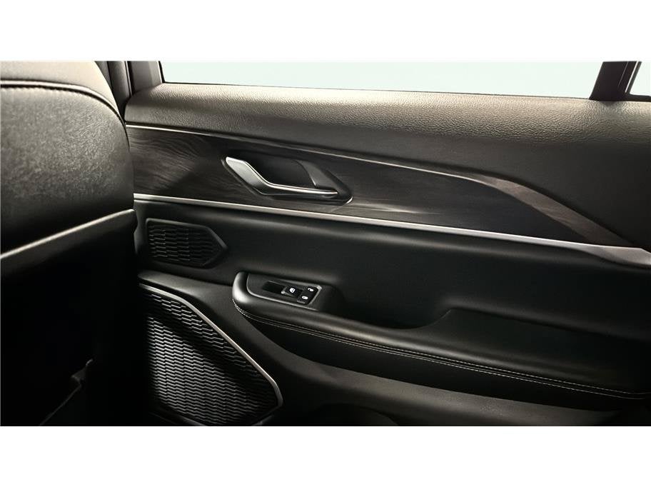 2024 Jeep Grand Cherokee 4xe Sport Utility 4D