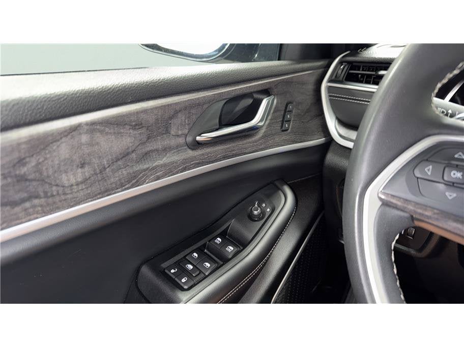 2024 Jeep Grand Cherokee 4xe Sport Utility 4D