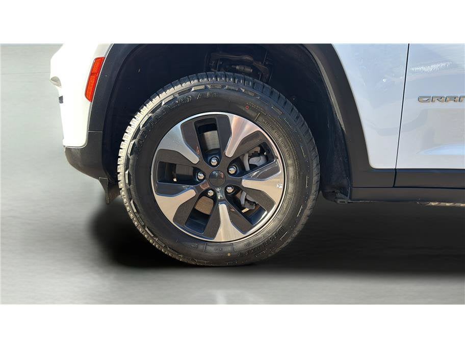 2024 Jeep Grand Cherokee 4xe Sport Utility 4D