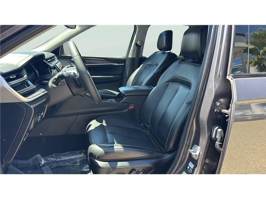 2022 Jeep Grand Cherokee 4xe Sport Utility 4D