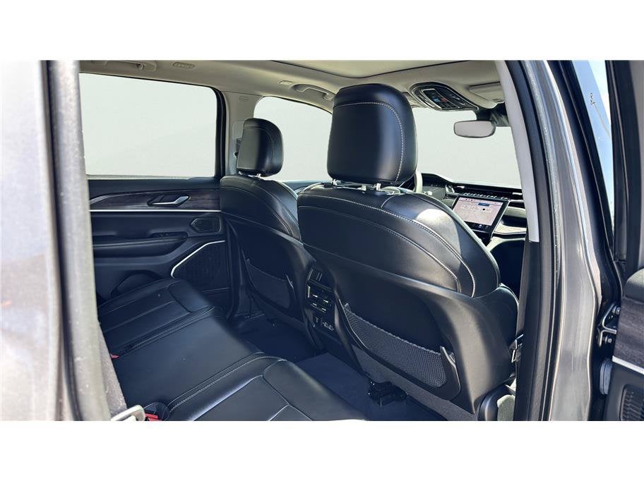 2022 Jeep Grand Cherokee 4xe Sport Utility 4D
