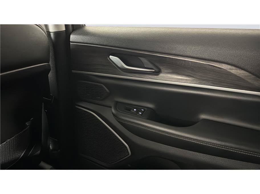 2023 Jeep Grand Cherokee 4xe Sport Utility 4D