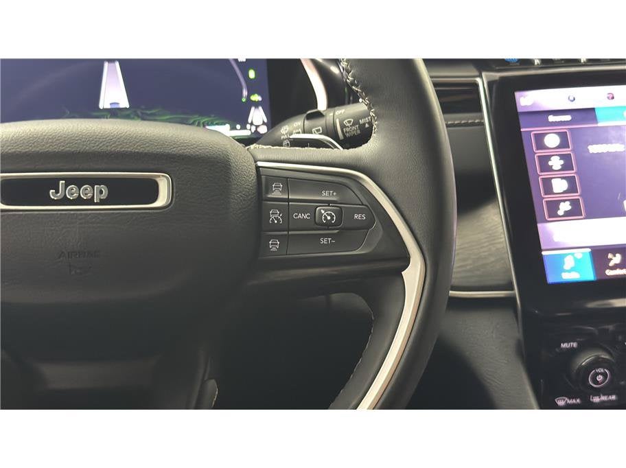 2023 Jeep Grand Cherokee 4xe Sport Utility 4D
