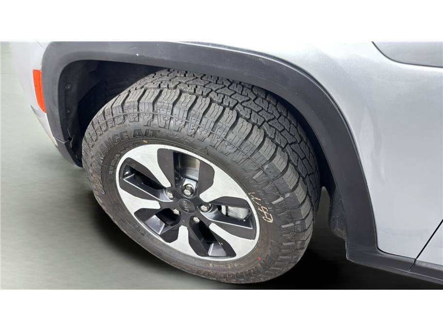 2023 Jeep Grand Cherokee 4xe Sport Utility 4D
