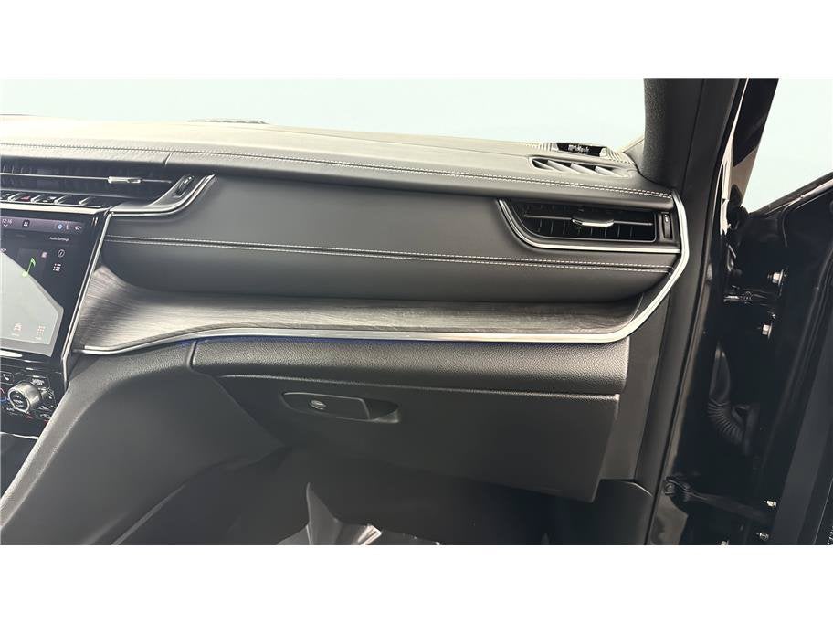 2023 Jeep Grand Cherokee 4xe Overland