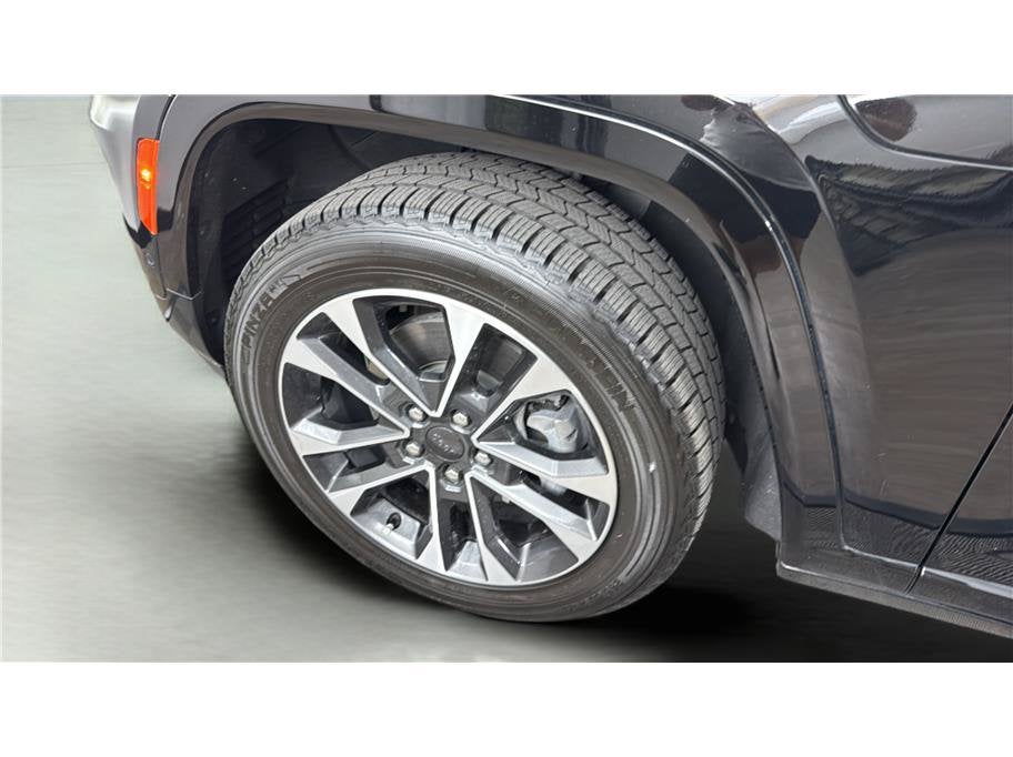 2023 Jeep Grand Cherokee 4xe Overland