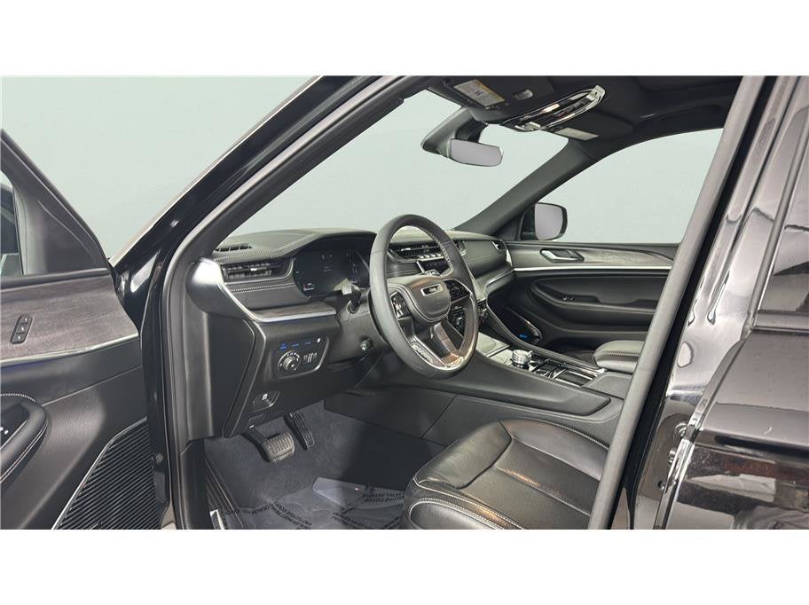 2023 Jeep Grand Cherokee 4xe Overland