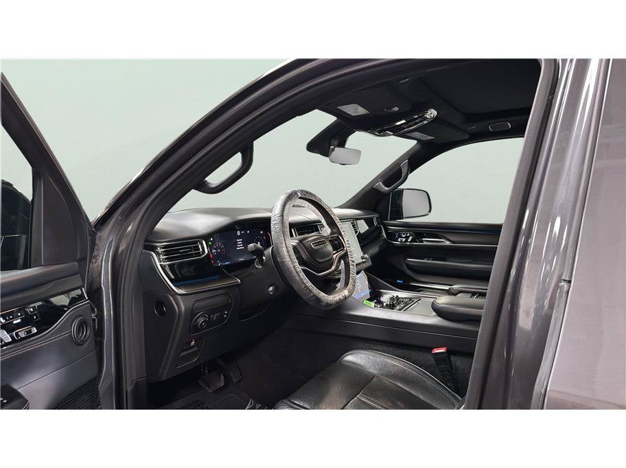 2024 Jeep Grand Wagoneer L Series II