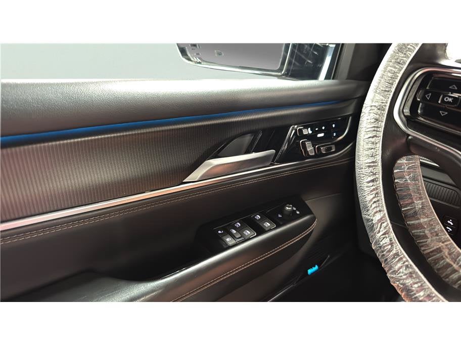 2024 Jeep Grand Wagoneer L Series II