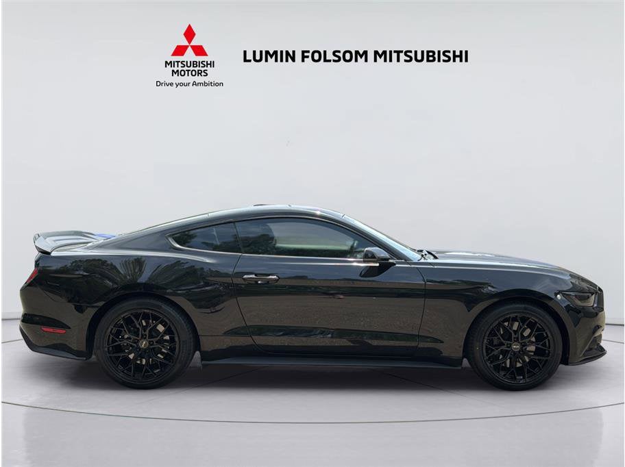 2017 Ford Mustang EcoBoost Premium Coupe 2D