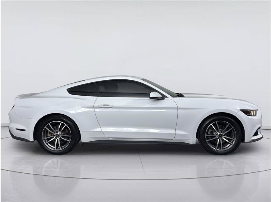 2016 Ford Mustang EcoBoost Premium Coupe 2D
