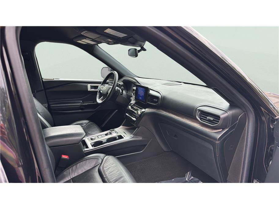 2021 Ford Explorer Platinum