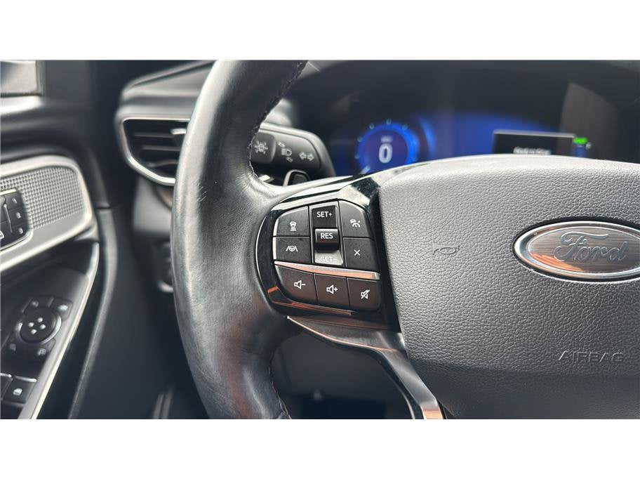 2021 Ford Explorer Platinum