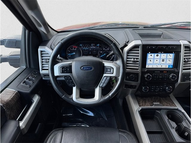 2017 Ford Super Duty F-250 SRW Lariat Pickup 4D 6 3/4 ft