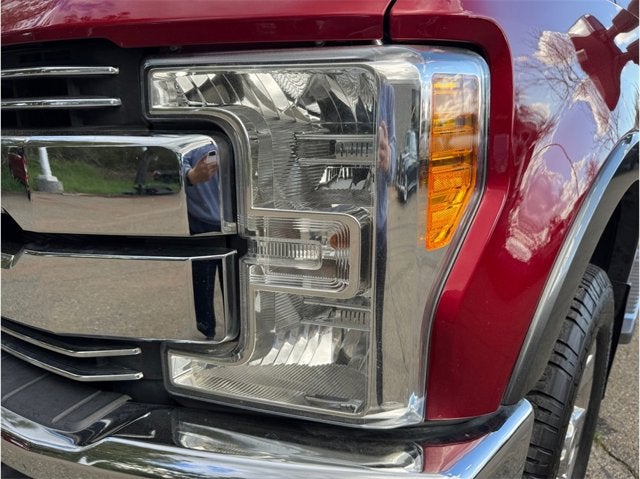 2017 Ford Super Duty F-250 SRW Lariat Pickup 4D 6 3/4 ft