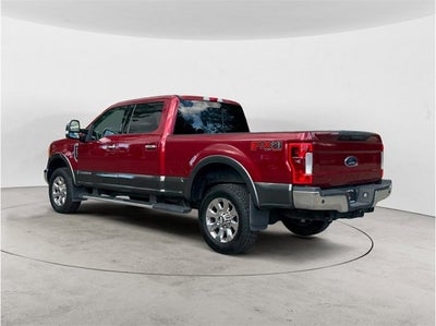 2017 Ford Super Duty F-250 SRW Lariat Pickup 4D 6 3/4 ft