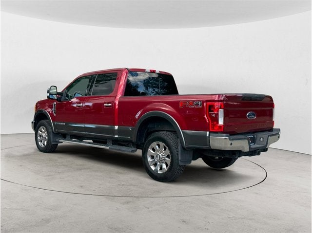 2017 Ford Super Duty F-250 SRW Lariat Pickup 4D 6 3/4 ft