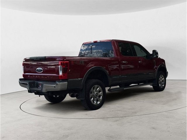 2017 Ford Super Duty F-250 SRW Lariat Pickup 4D 6 3/4 ft