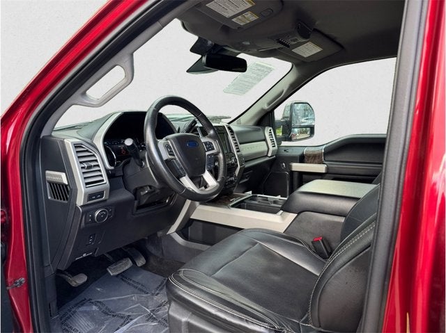 2017 Ford Super Duty F-250 SRW Lariat Pickup 4D 6 3/4 ft