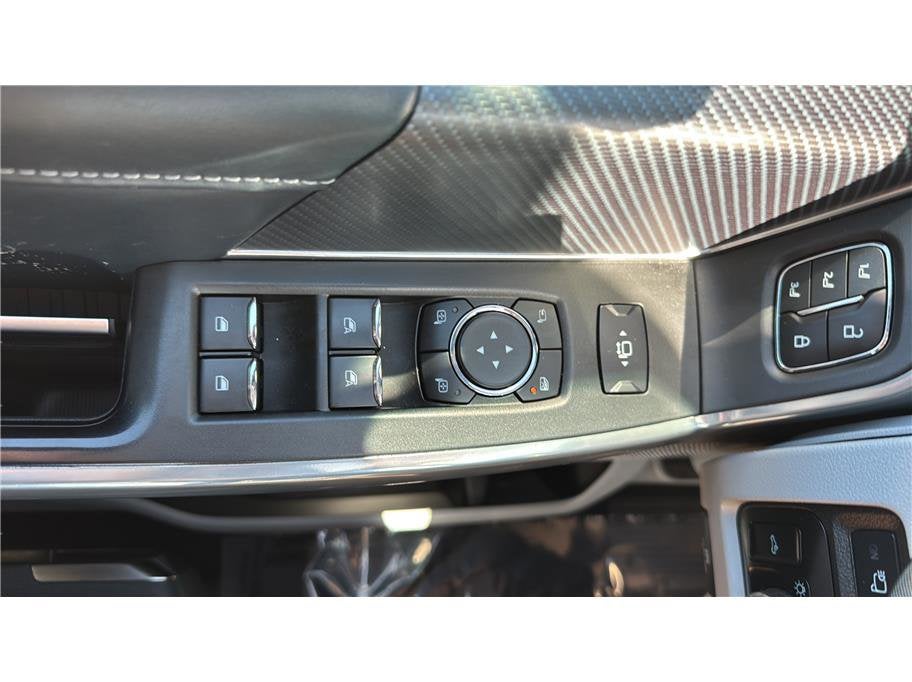 2023 Ford Super Duty F-350 SRW Limited Pickup 4D 8 ft