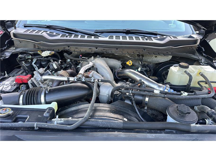2023 Ford Super Duty F-350 SRW XLT Pickup 4D 6 3/4 ft