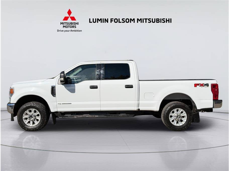 2022 Ford Super Duty F-350 SRW XLT Pickup 4D 6 3/4 ft