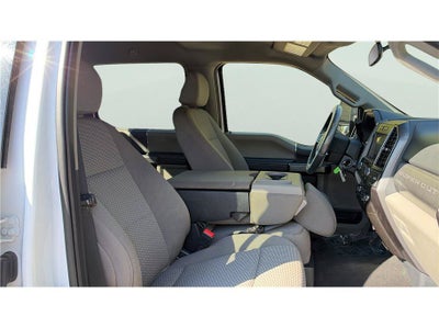 2022 Ford Super Duty F-350 SRW XLT Pickup 4D 6 3/4 ft