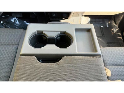 2022 Ford Super Duty F-350 SRW XLT Pickup 4D 6 3/4 ft