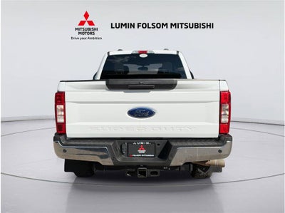 2022 Ford Super Duty F-350 SRW XLT Pickup 4D 6 3/4 ft