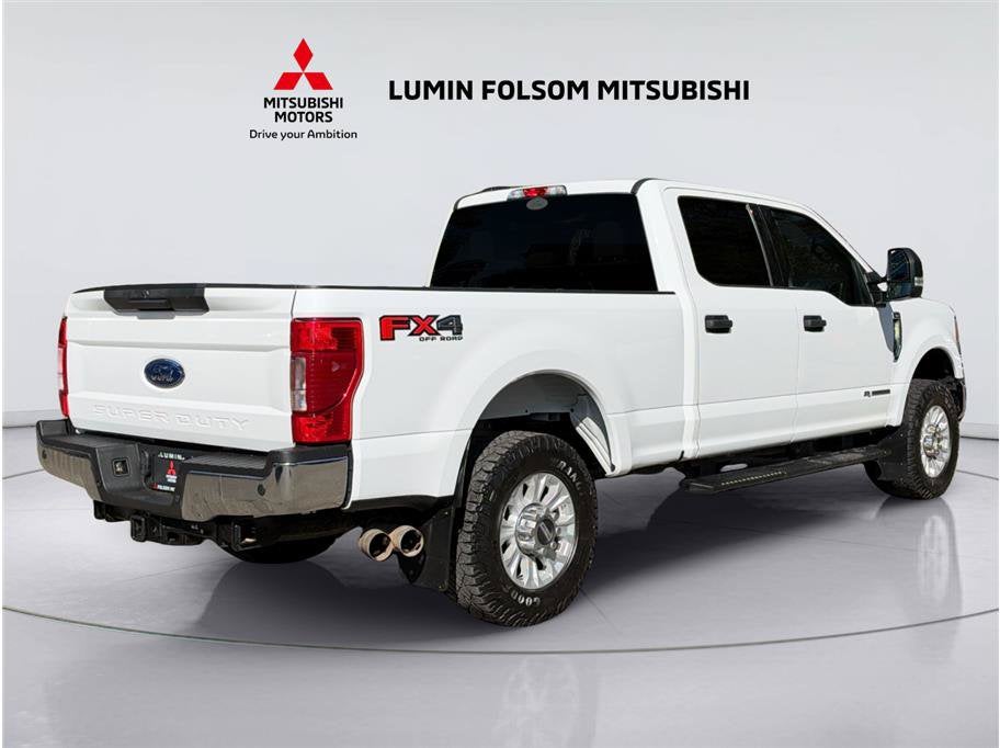 2022 Ford Super Duty F-350 SRW XLT Pickup 4D 6 3/4 ft