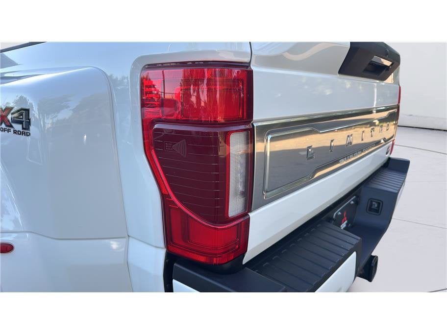 2022 Ford Super Duty F-450 DRW Limited Pickup 4D 8 ft