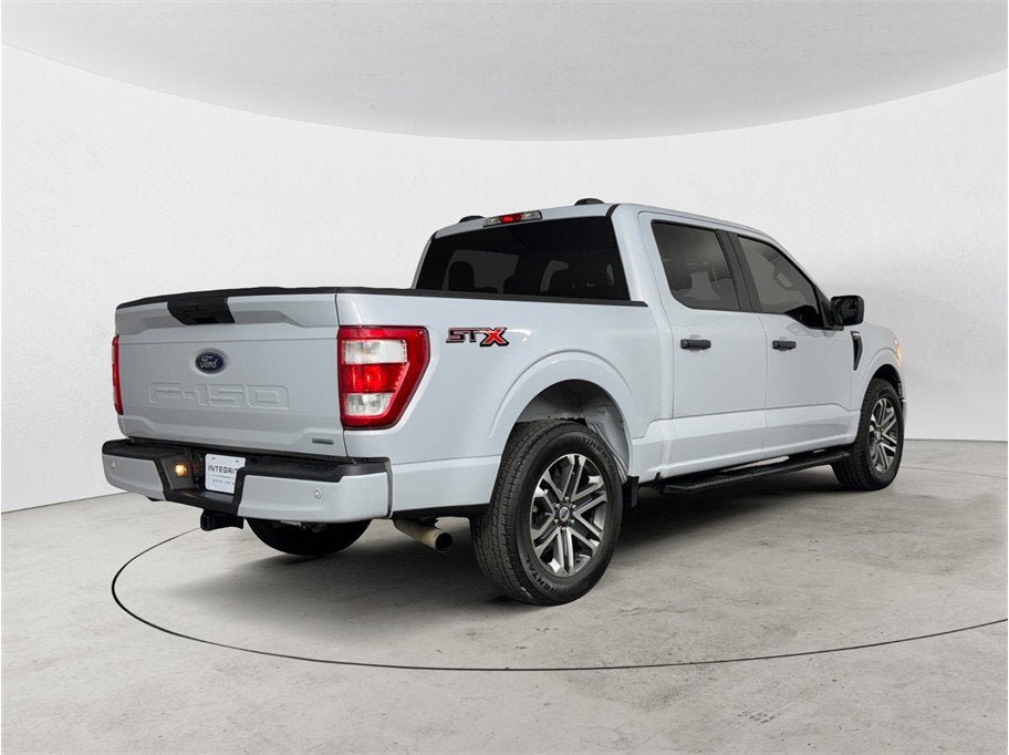 2022 Ford F-150 XL Pickup 4D 5 1/2 ft