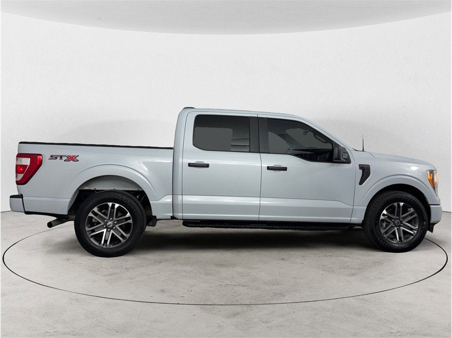 2022 Ford F-150 XL Pickup 4D 5 1/2 ft