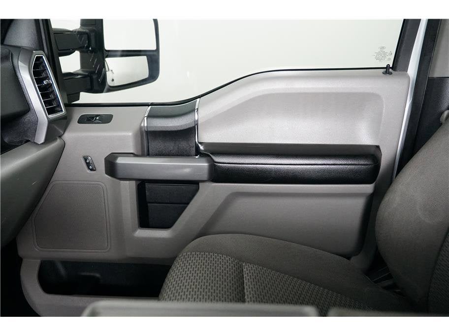 2020 Ford F-150 XLT Pickup 4D 5 1/2 ft