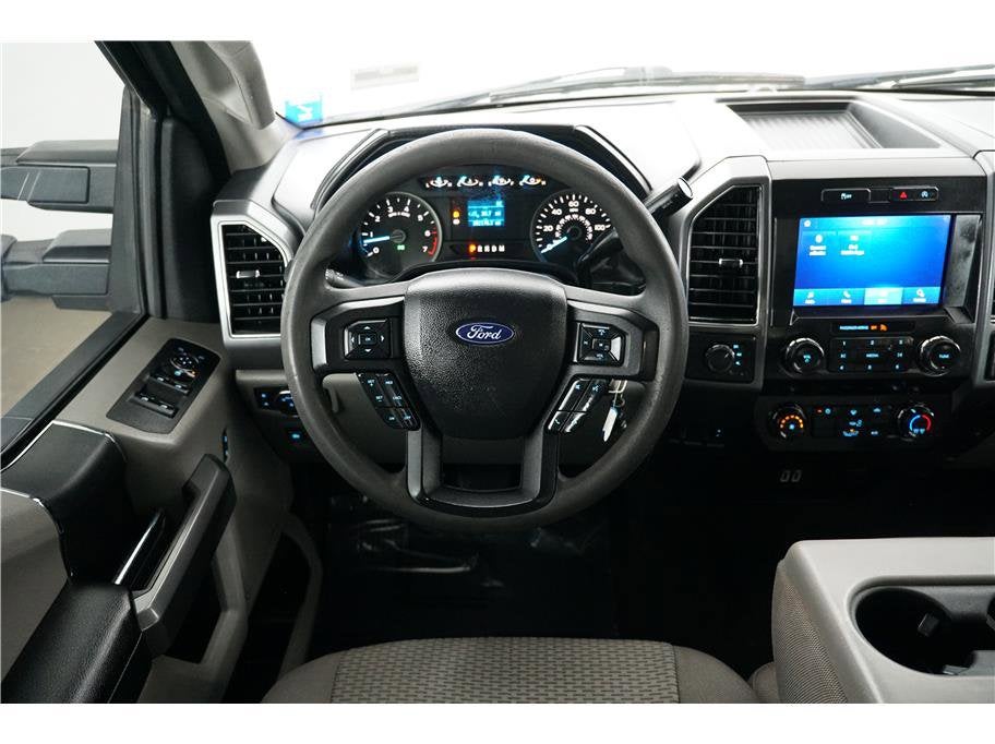 2020 Ford F-150 XLT Pickup 4D 5 1/2 ft