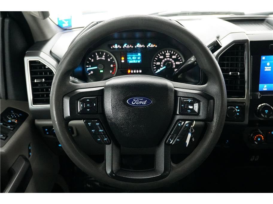 2020 Ford F-150 XLT Pickup 4D 5 1/2 ft