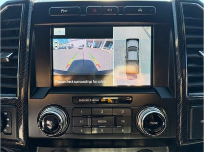 2020 Ford F-150 Lariat Pickup 4D 5 1/2 ft