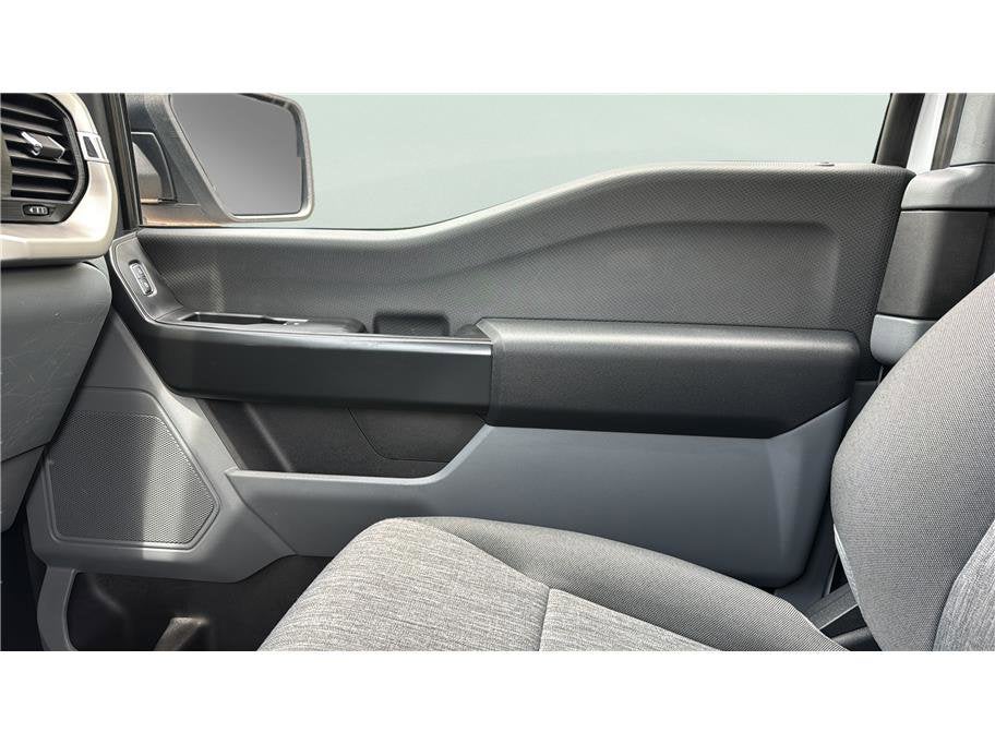 2021 Ford F-150 XL Pickup 4D 6 1/2 ft