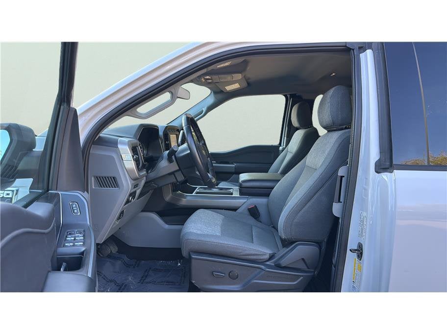 2021 Ford F-150 XLT Pickup 4D 6 1/2 ft