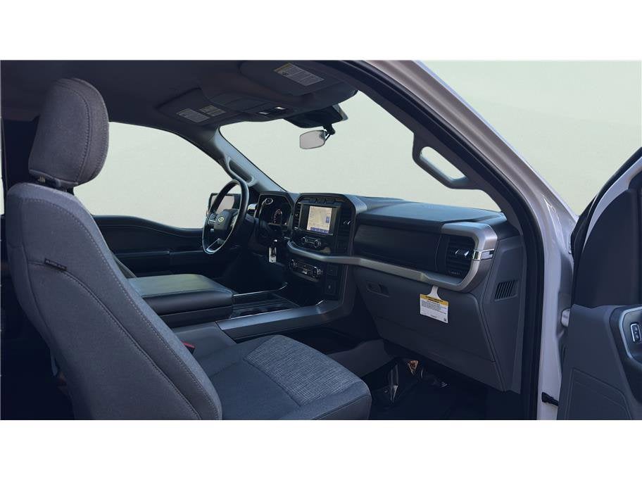 2021 Ford F-150 XLT Pickup 4D 6 1/2 ft