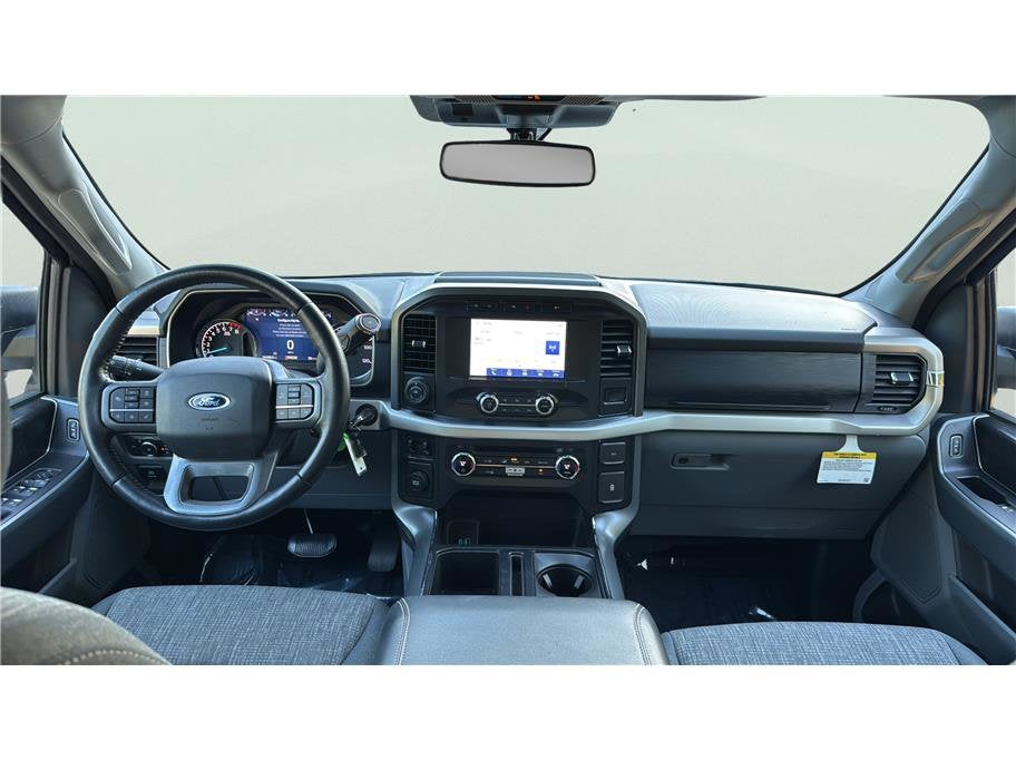 2021 Ford F-150 XLT Pickup 4D 6 1/2 ft