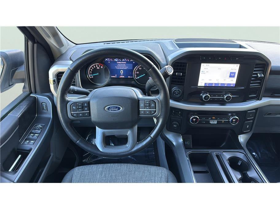 2021 Ford F-150 XLT Pickup 4D 6 1/2 ft