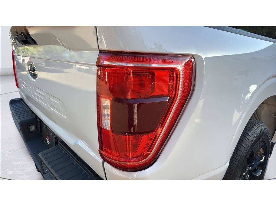 2021 Ford F-150 XLT Pickup 4D 6 1/2 ft