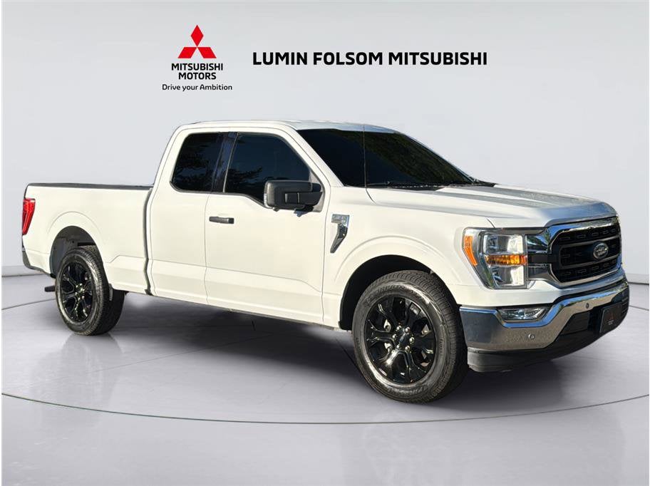 2021 Ford F-150 XLT Pickup 4D 6 1/2 ft
